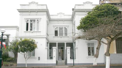 Galería Lucía de la Puente