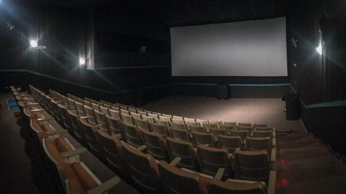 Sala de cine “Armando Robles Godoy”