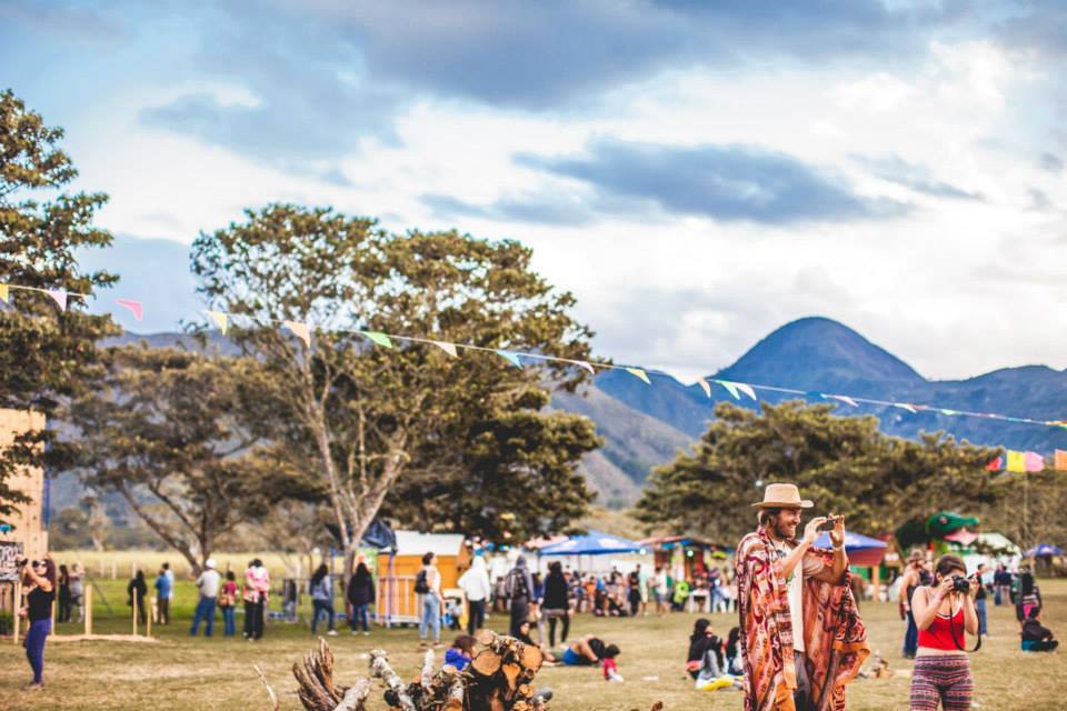 Taking photos at Selvamonos