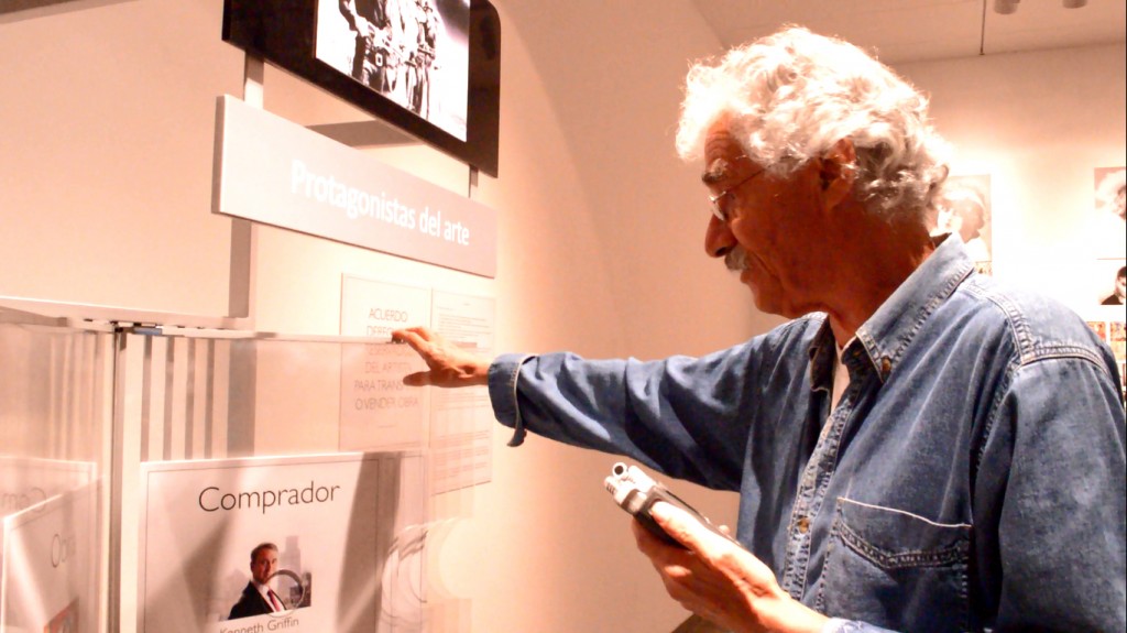 Mario Acha nos explica que los nuevos protagonistas del arte contemporáneo, incluyen los compradores que adquieren obras de arte, en su mayoría obras modernistas, por cifras millonarias. Estás adquisiciones no son sólo una compra para complacer el gusto de poseer una obra, sino son inversiones en si mismas. 