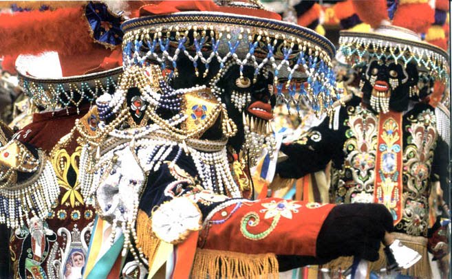 Vigorosa "Danza de los negritos” en Huánuco