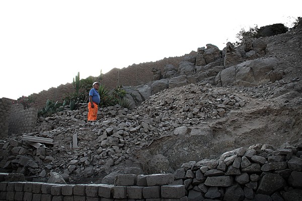 Sembrando en piedra – Concurso Nuestras Memorias 2015